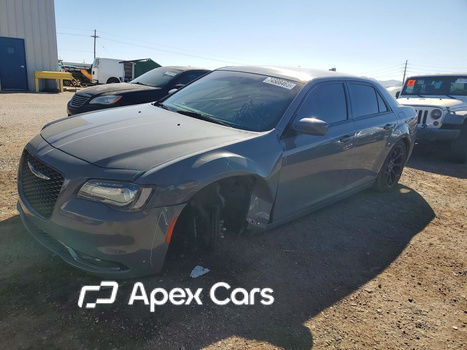 Chrysler 300 2019 - Image 1 of 13