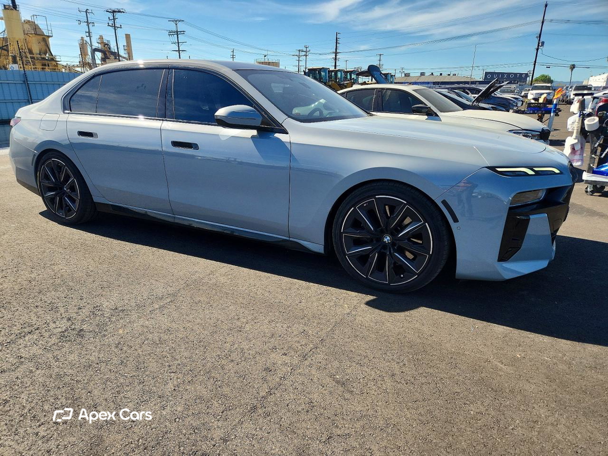 BMW Series 7 2024