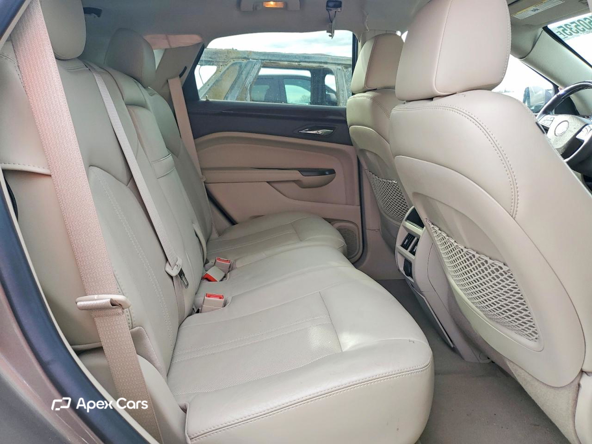 Cadillac SRX 2012