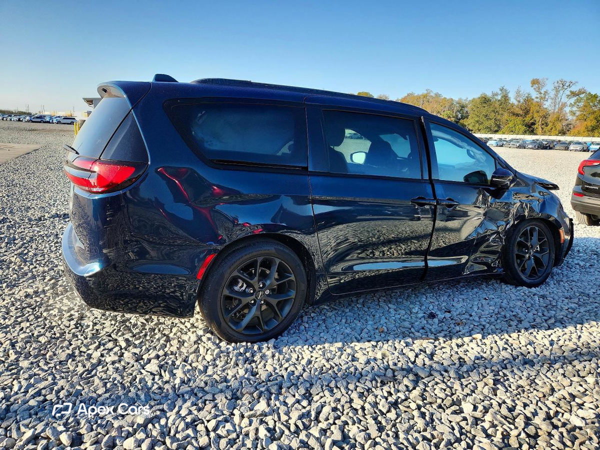 Chrysler Pacifica 2022