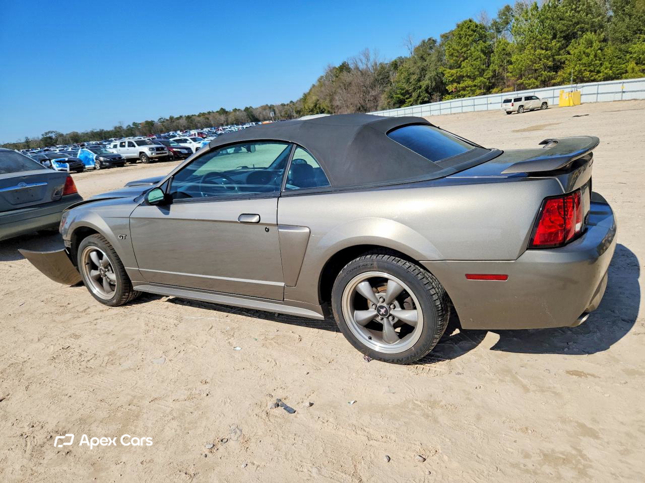 Ford Mustang 2001