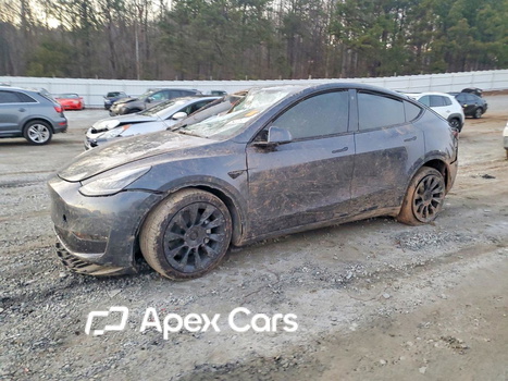 Tesla Model Y 2022 - Zdjęcie 1 z 13