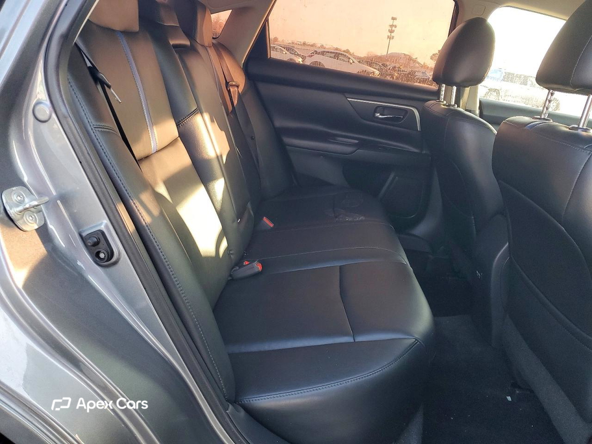 Nissan Altima 2018