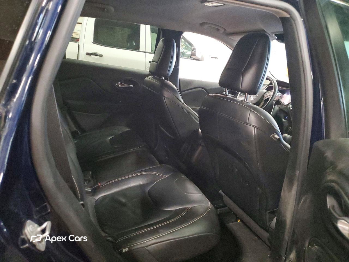 Jeep Grand Cherokee 2015