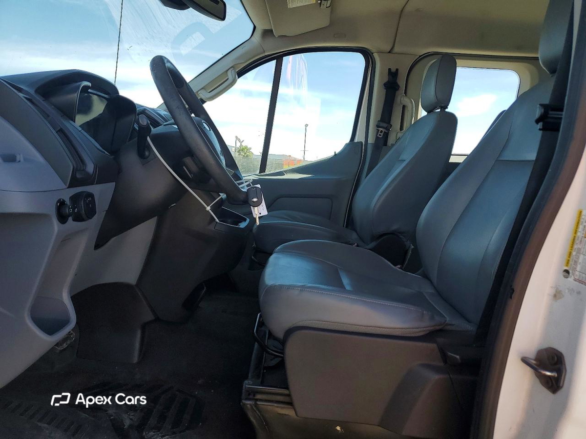Ford Transit 2016