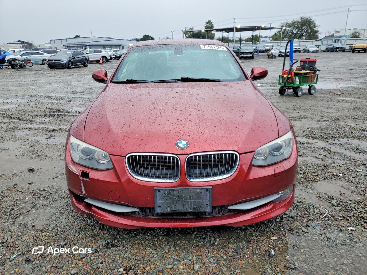 BMW Series 3 2012