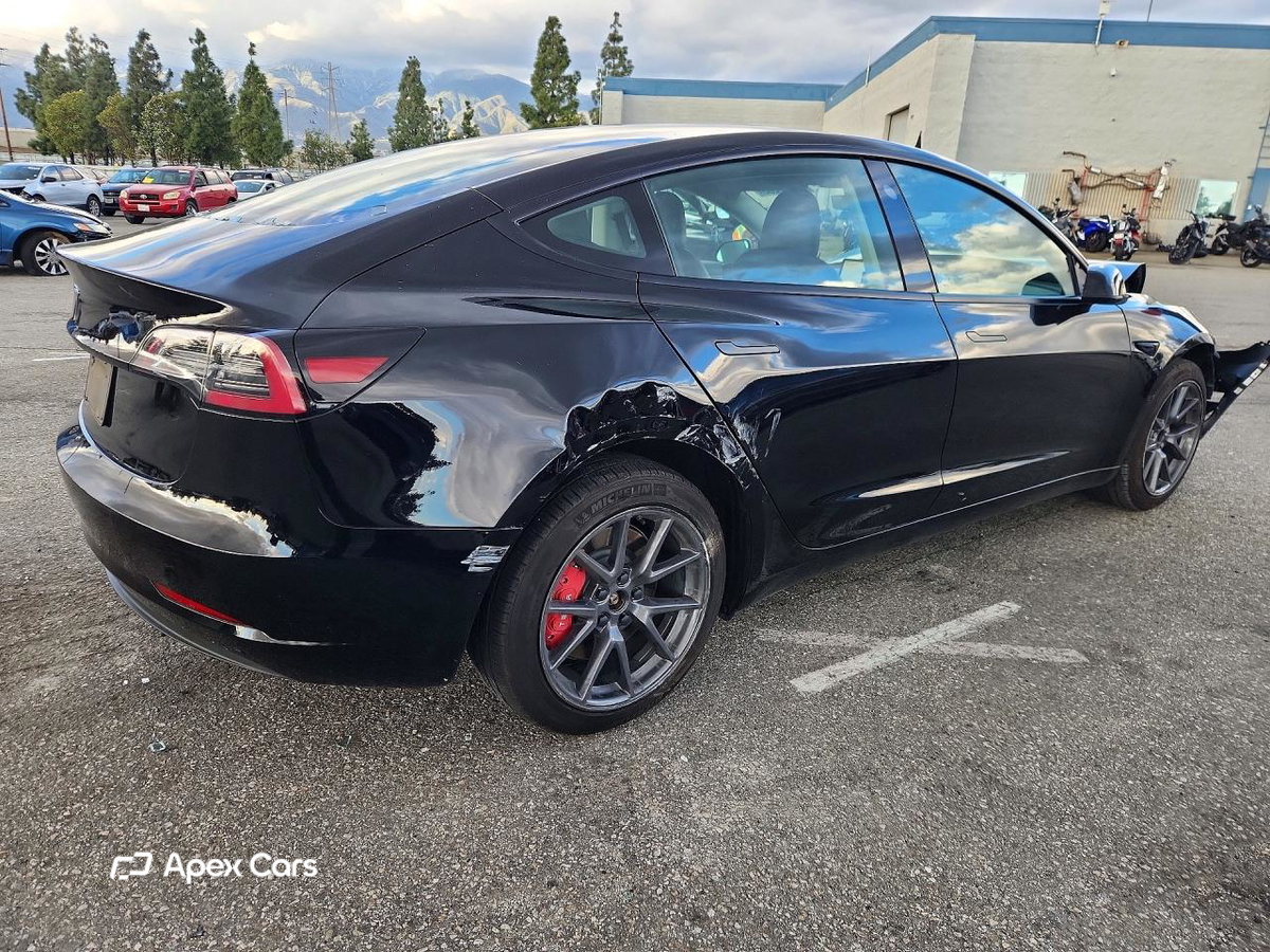 Tesla Model 3 2023