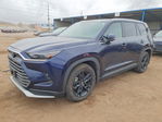 Toyota Highlander 2025