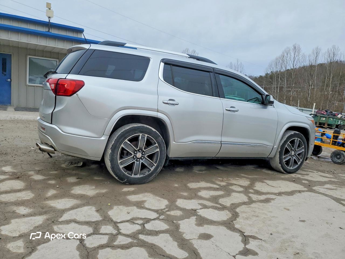 GMC Acadia 2017