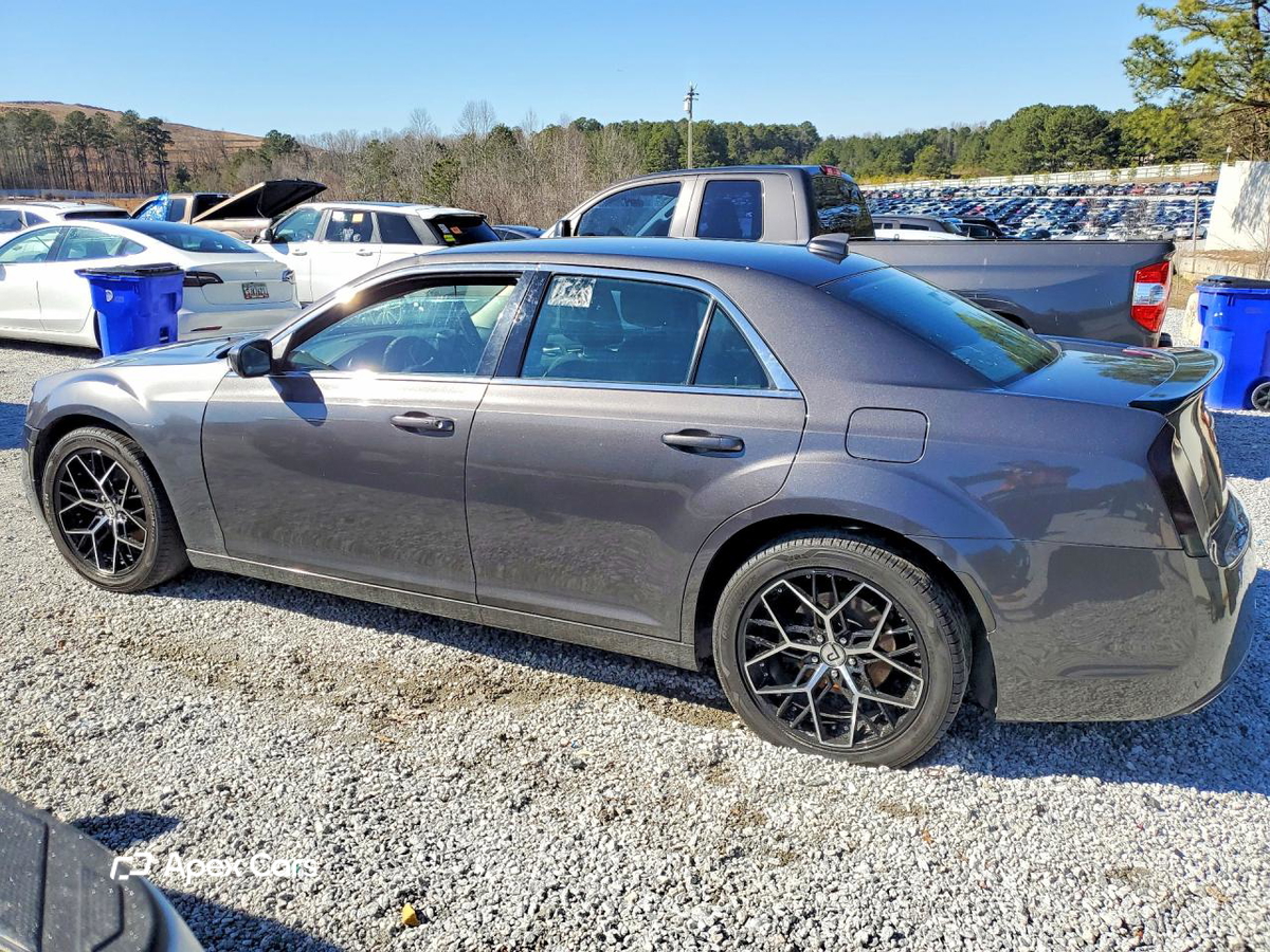 Chrysler 300 2019