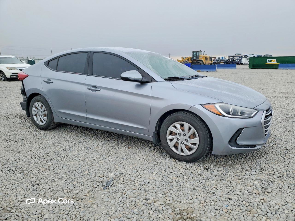 Hyundai Elantra 2017