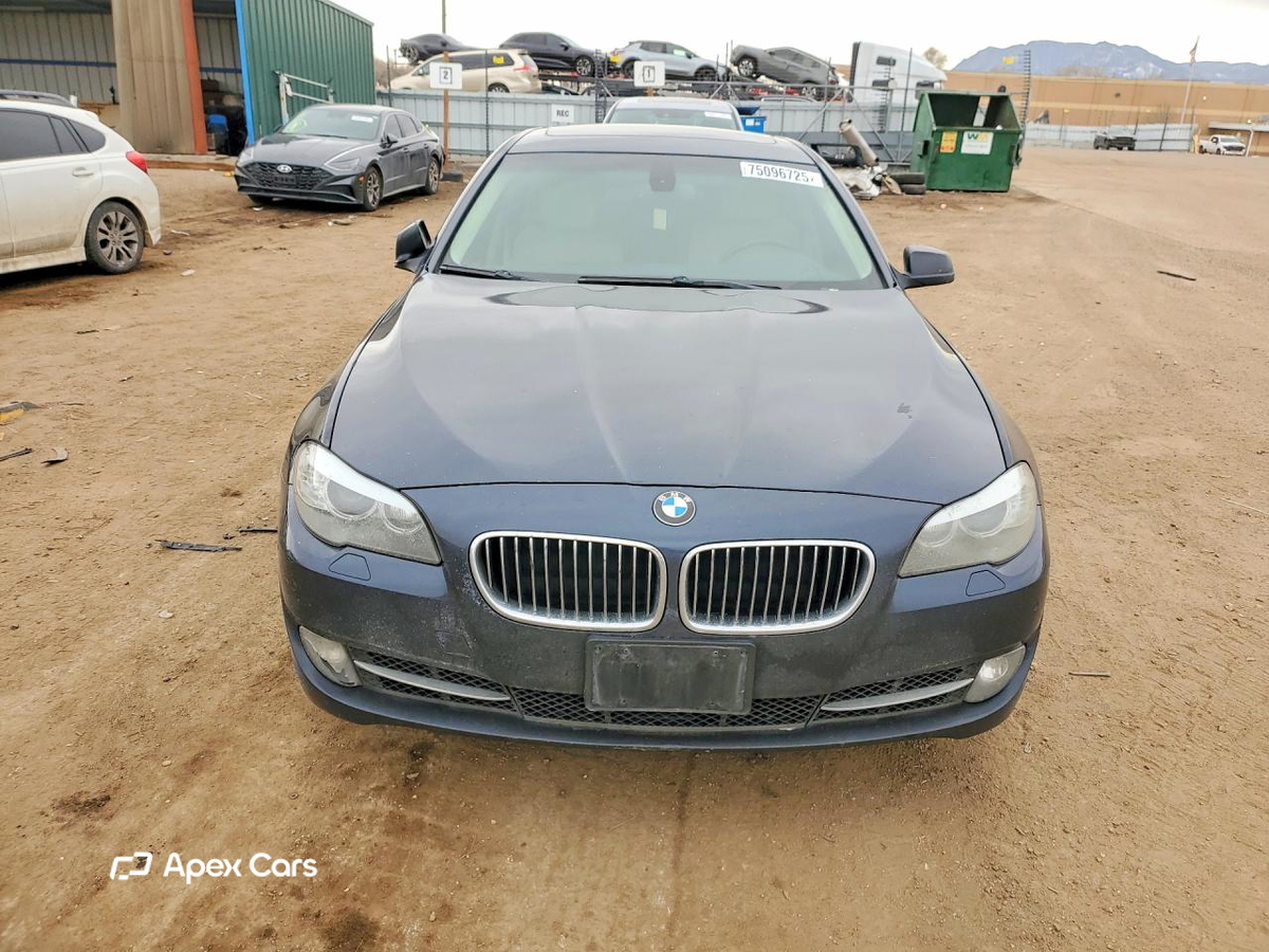 BMW Series 5 2012