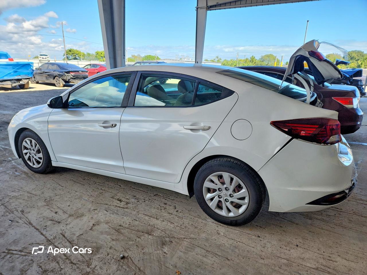 Hyundai Elantra 2019