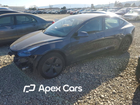 Tesla Model 3 2022 - Image 1 of 14