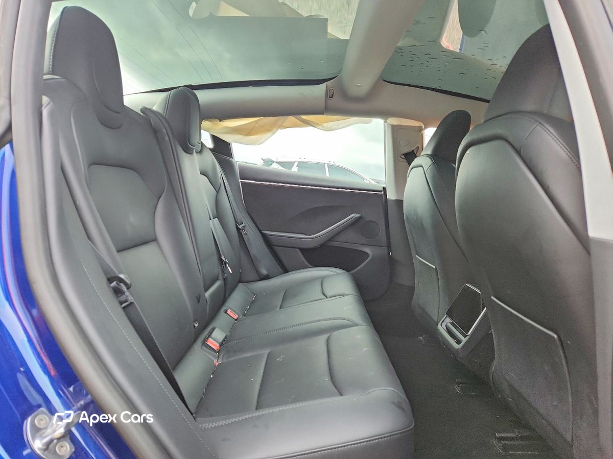 Tesla Model 3 2025
