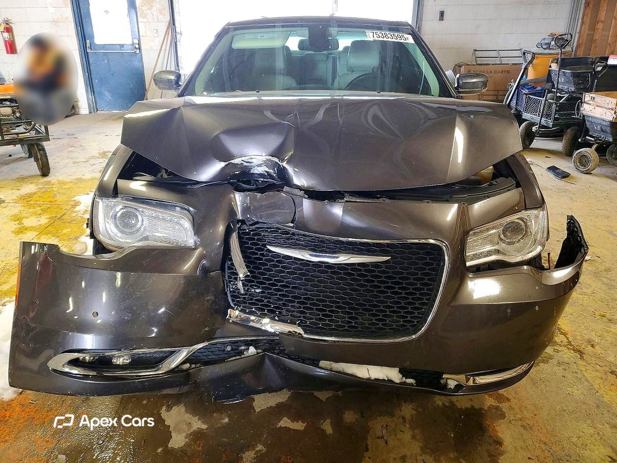 Chrysler 300 2015