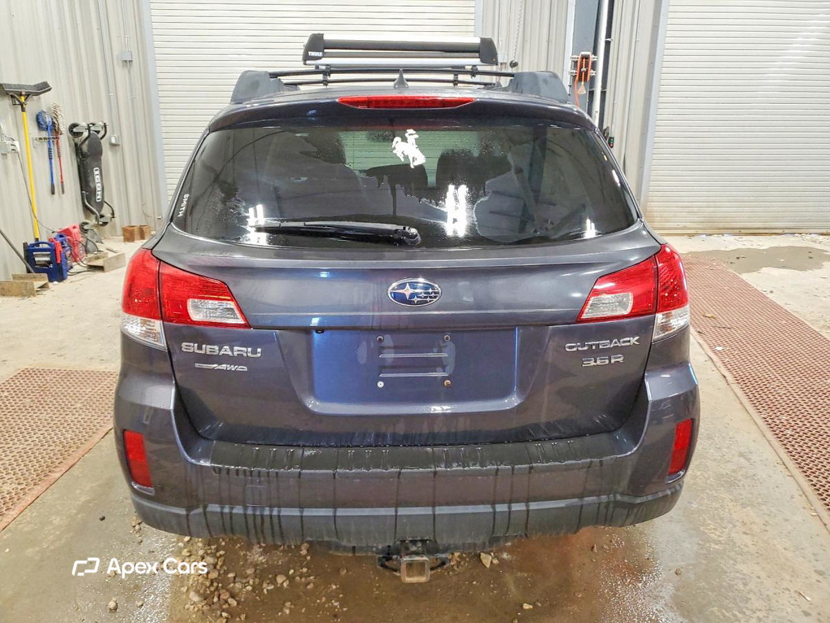 Subaru Outback 2012