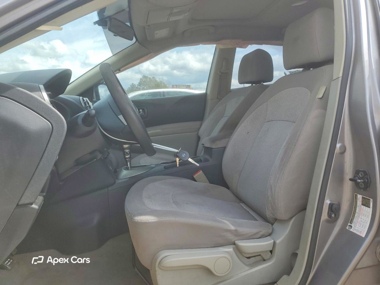 Nissan Rogue 2010