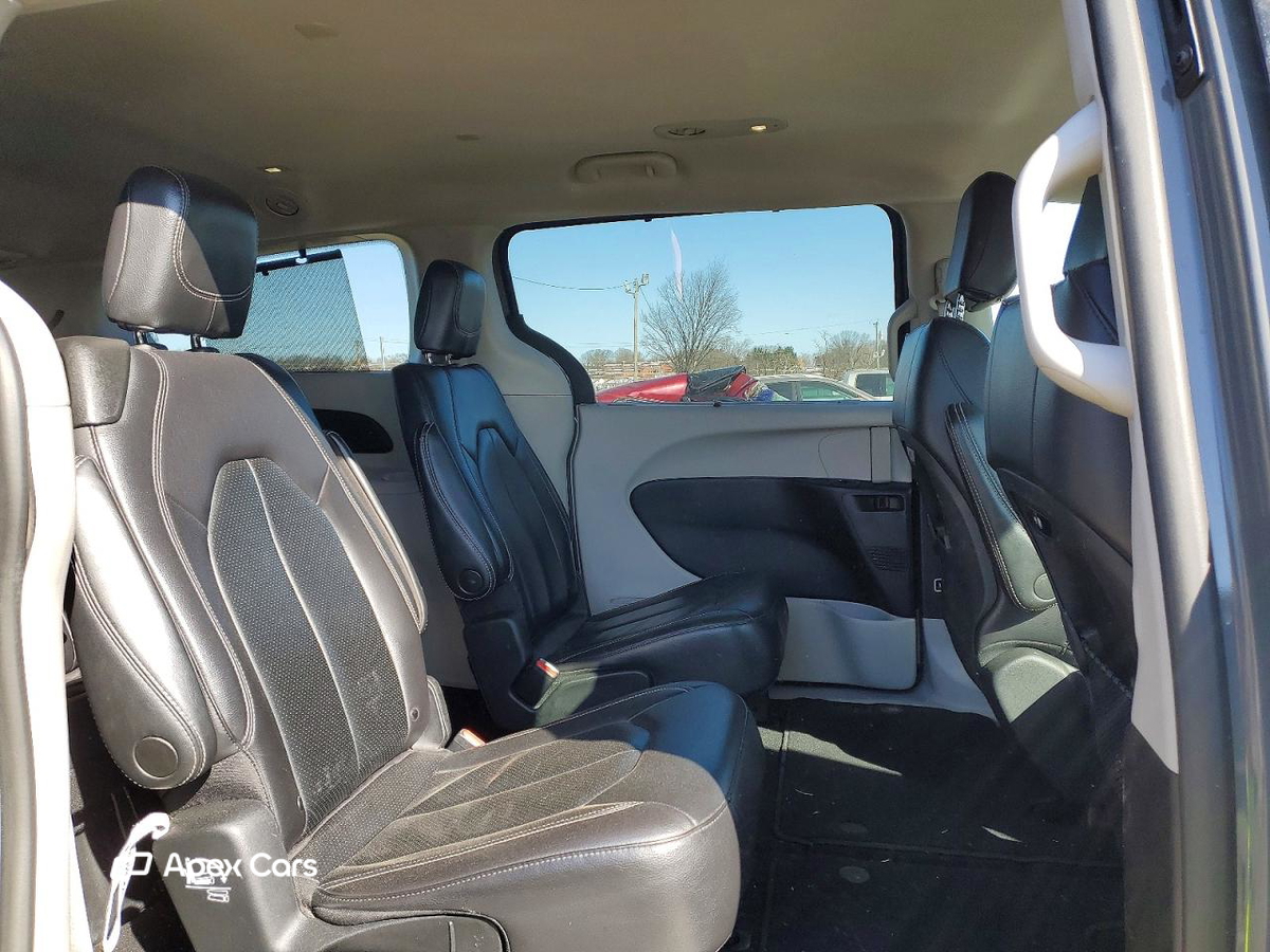 Chrysler Pacifica 2022