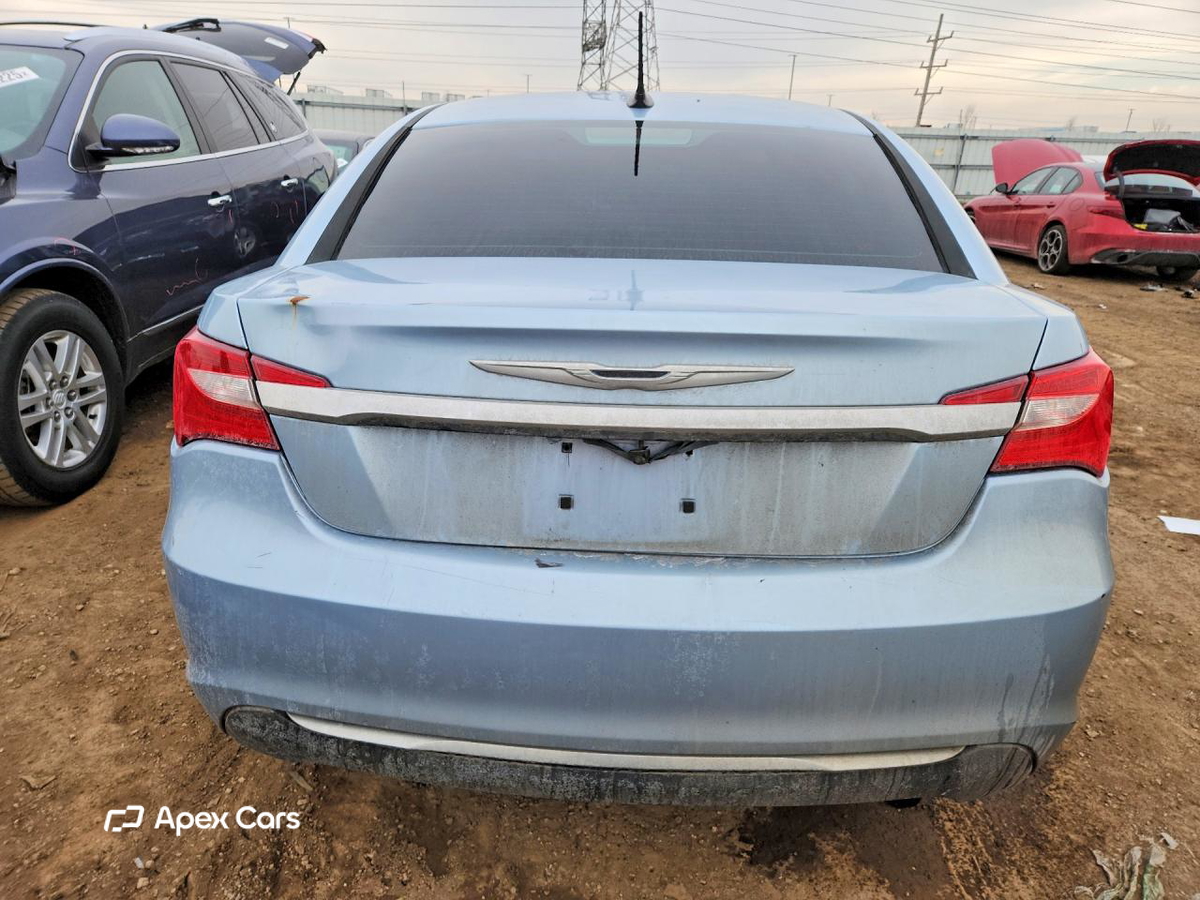 Chrysler 200 2012