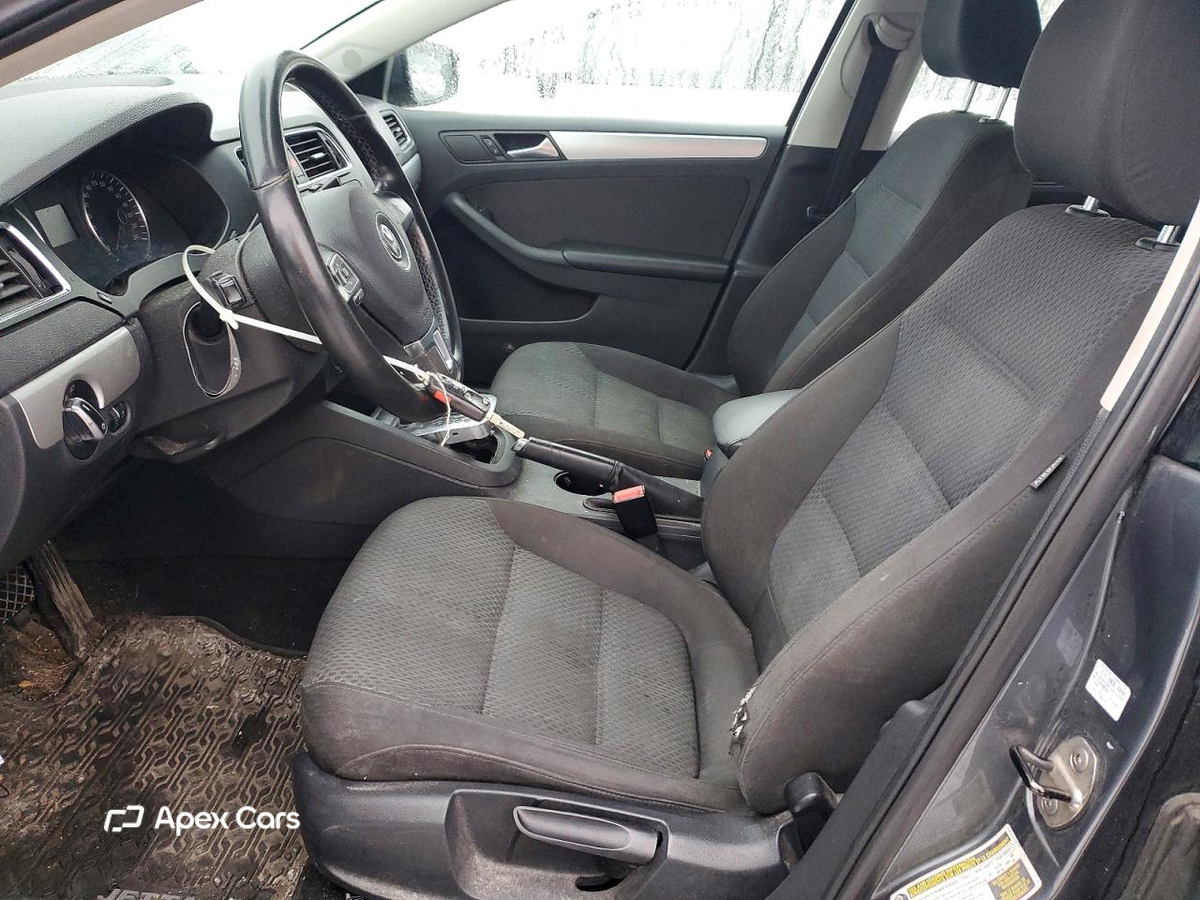 Volkswagen Jetta 2013