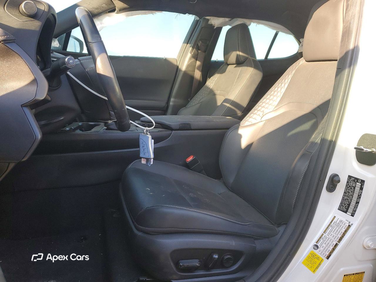 Lexus UX 2020