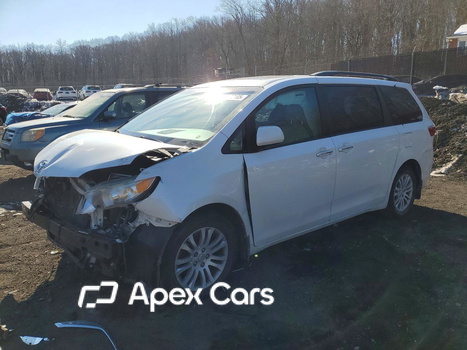 Toyota Sienna 2016 - Image 1 of 14