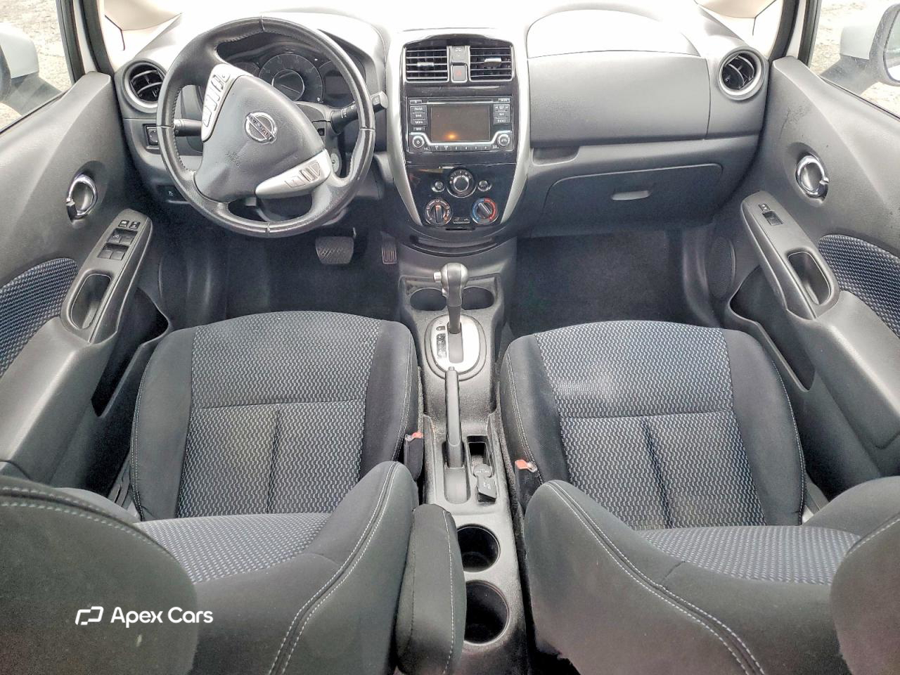 Nissan Versa 2016