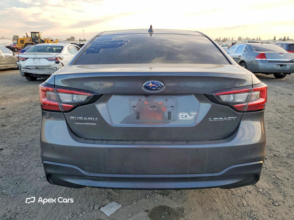 Subaru Legacy 2024