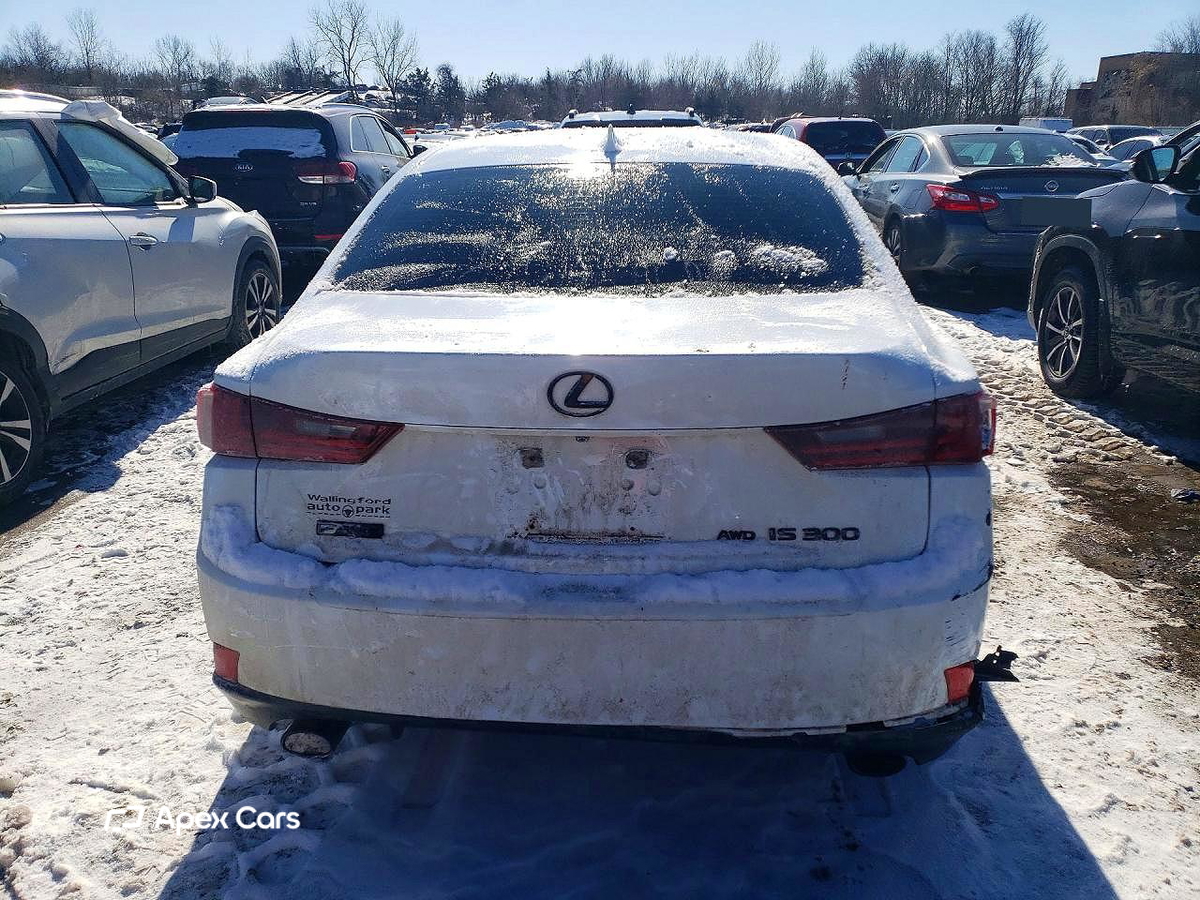 Lexus IS 2016