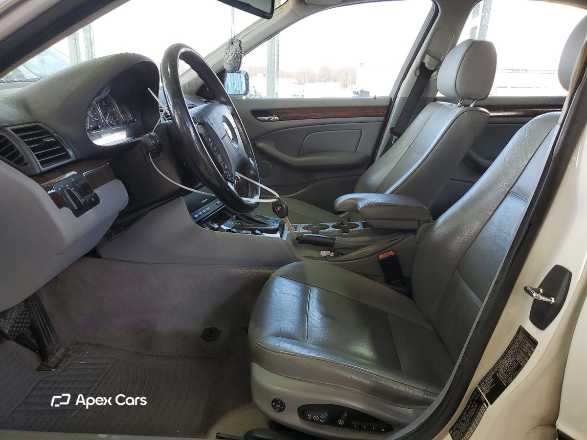 BMW Series 3 2004
