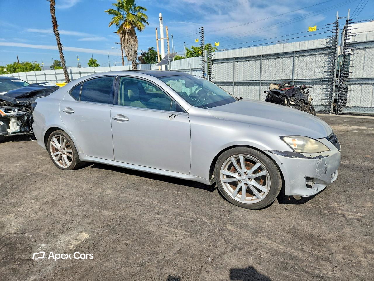 Lexus IS 2006