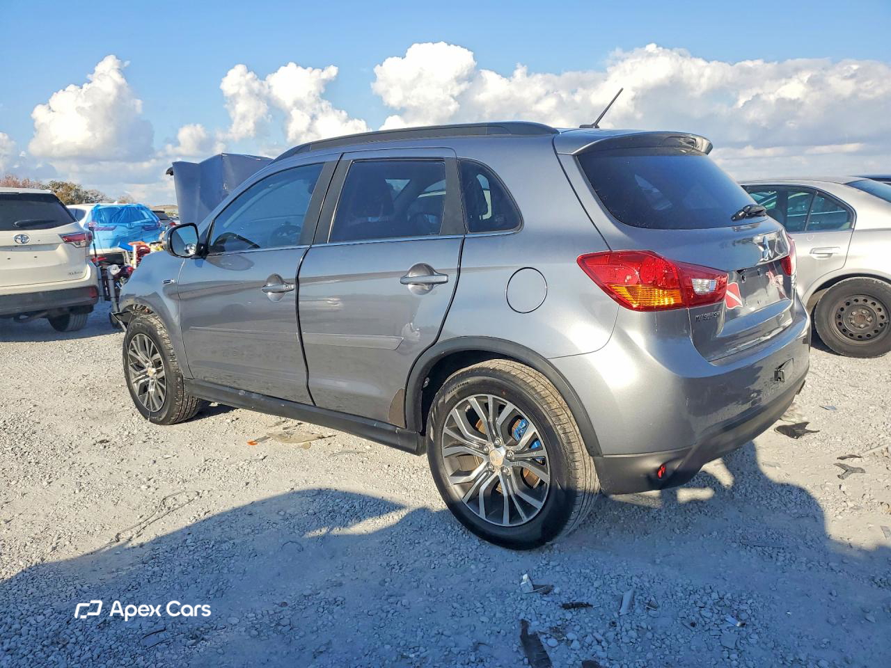Mitsubishi Outlander 2016