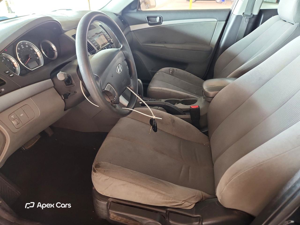 Hyundai Sonata 2010