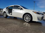 Toyota Avalon 2015