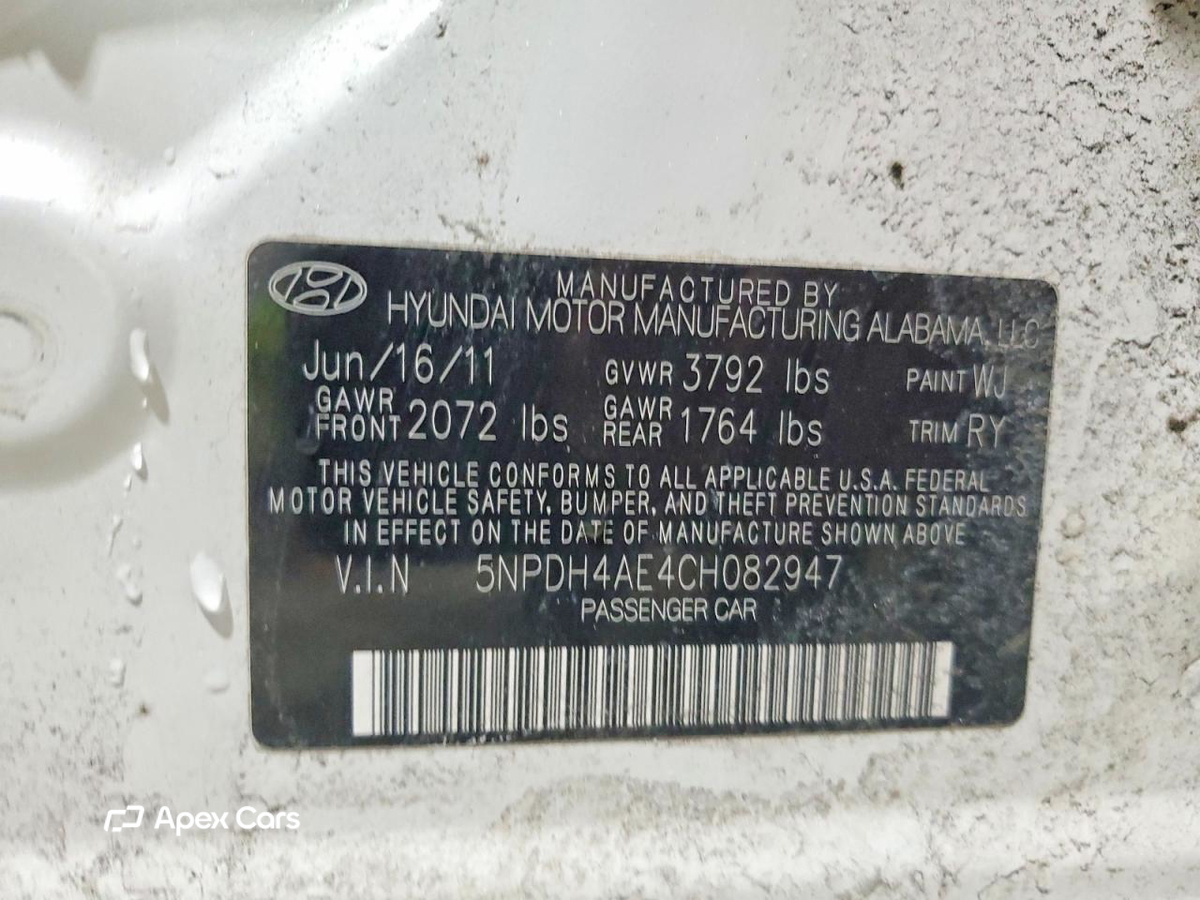 Hyundai Elantra 2012