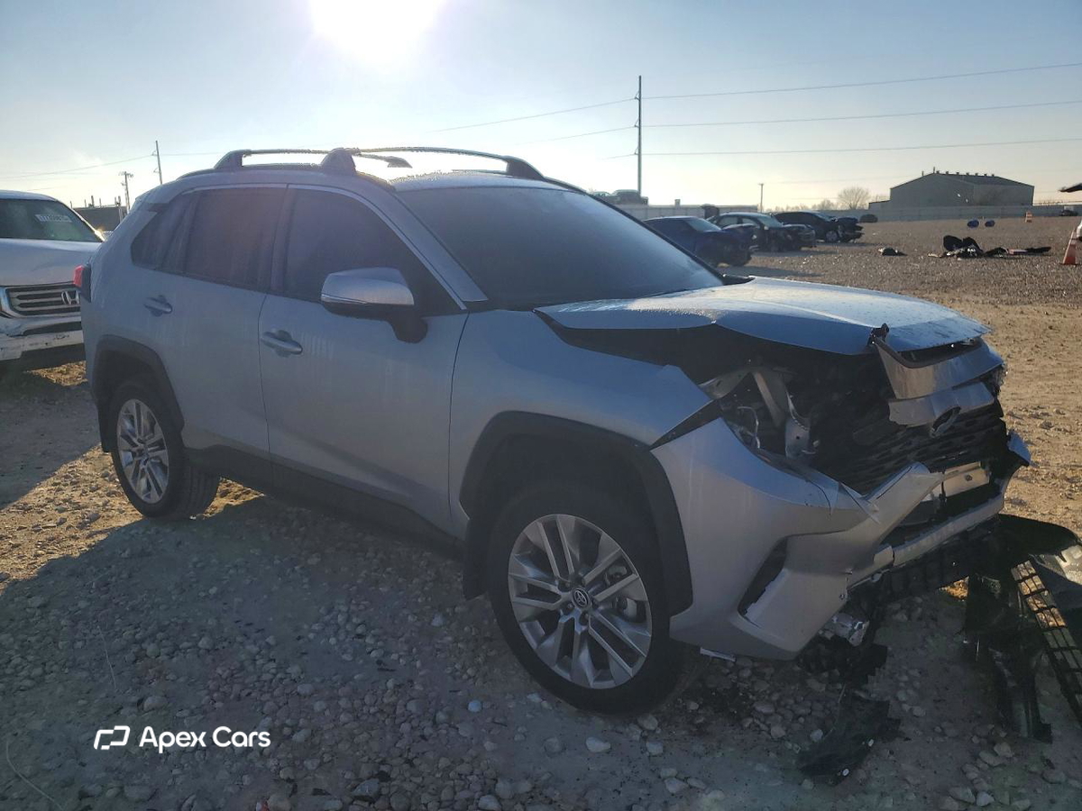 Toyota RAV 4 2025