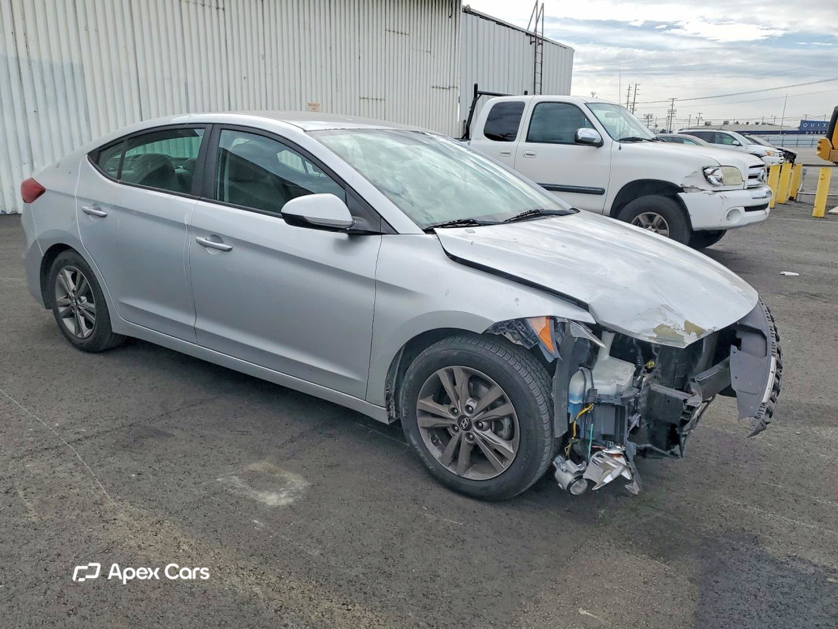 Hyundai Elantra 2018