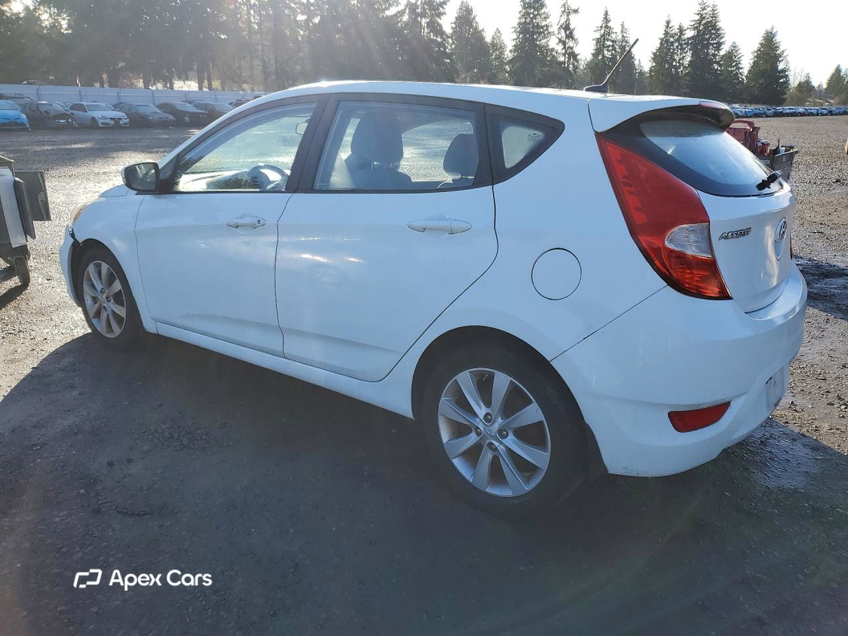 Hyundai Accent 2013