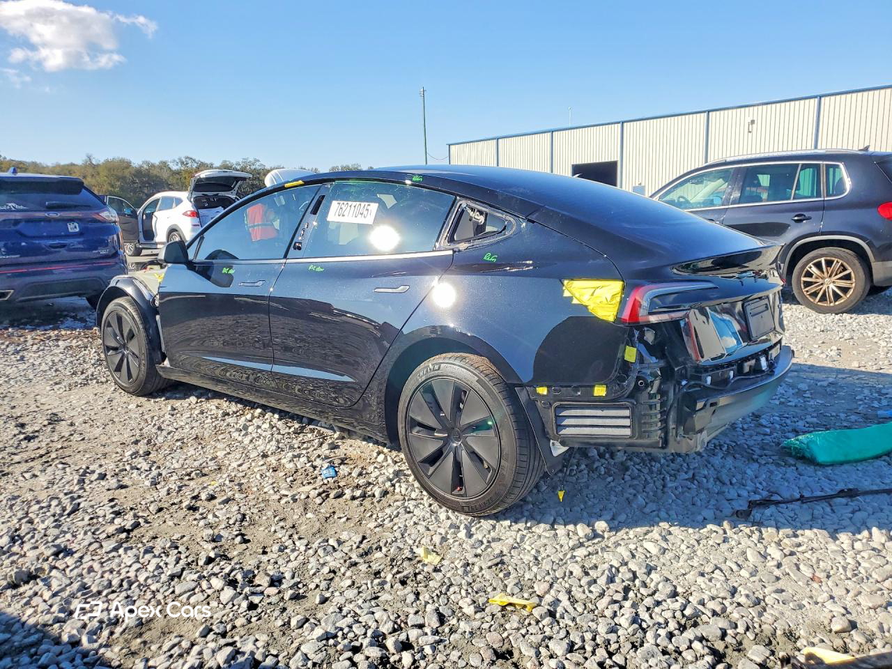 Tesla Model 3 2025