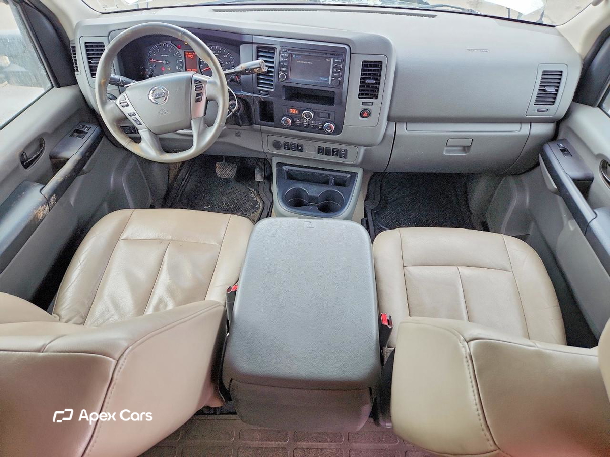 Nissan NV 2016
