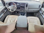 Nissan NV 2016