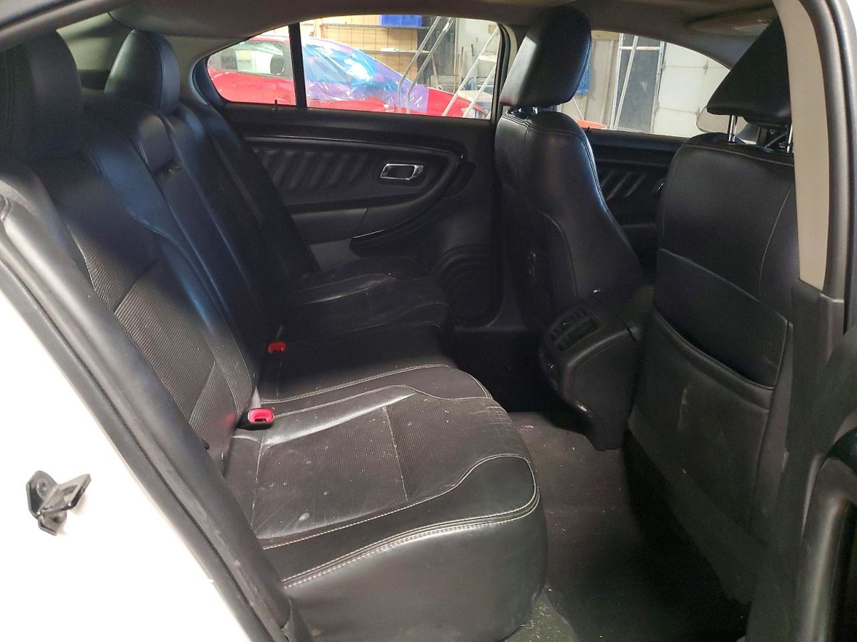 Ford Taurus 2011