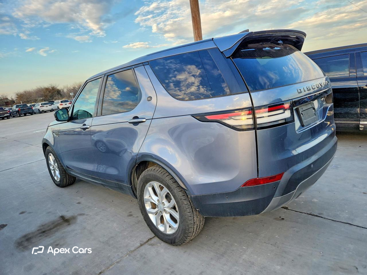Land Rover Discovery 2020