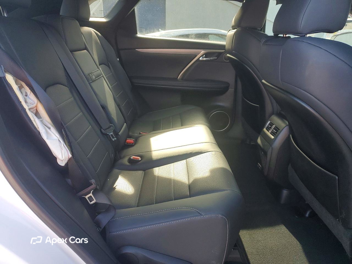 Lexus RX 2022