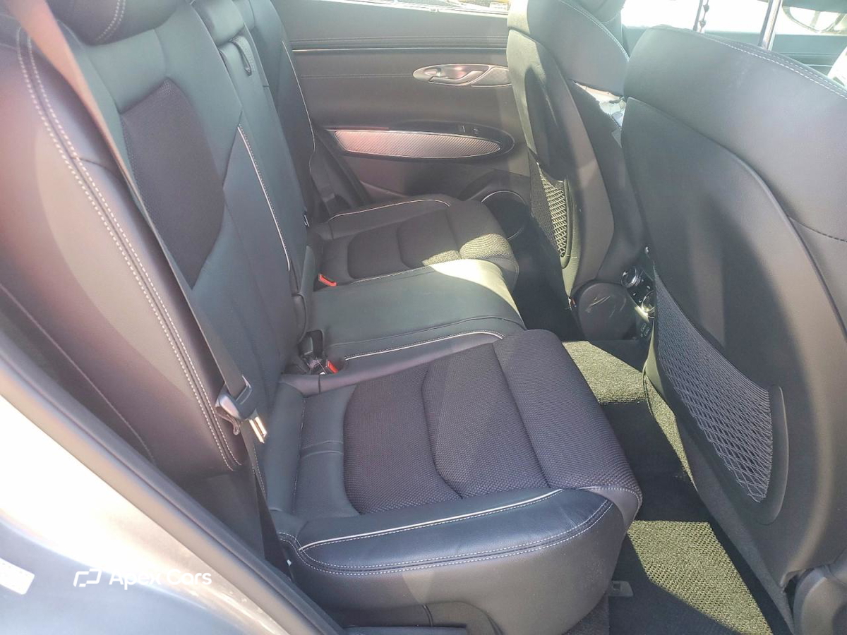 Genesis GV70 2023