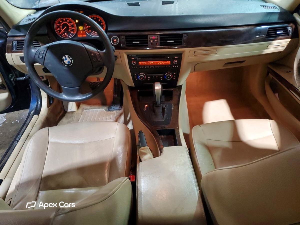 BMW Series 3 2011
