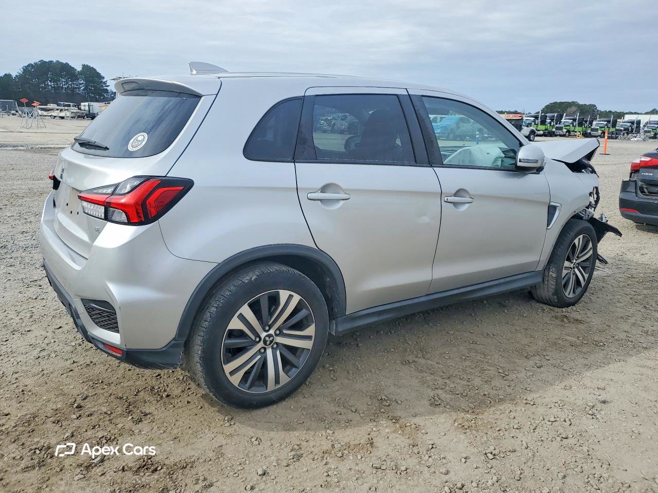 Mitsubishi Outlander 2020