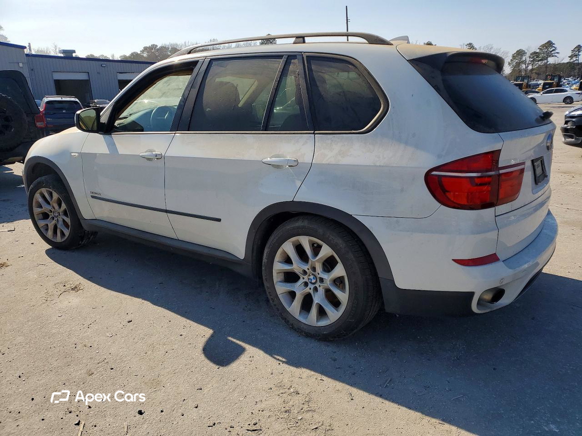 BMW X5 2011