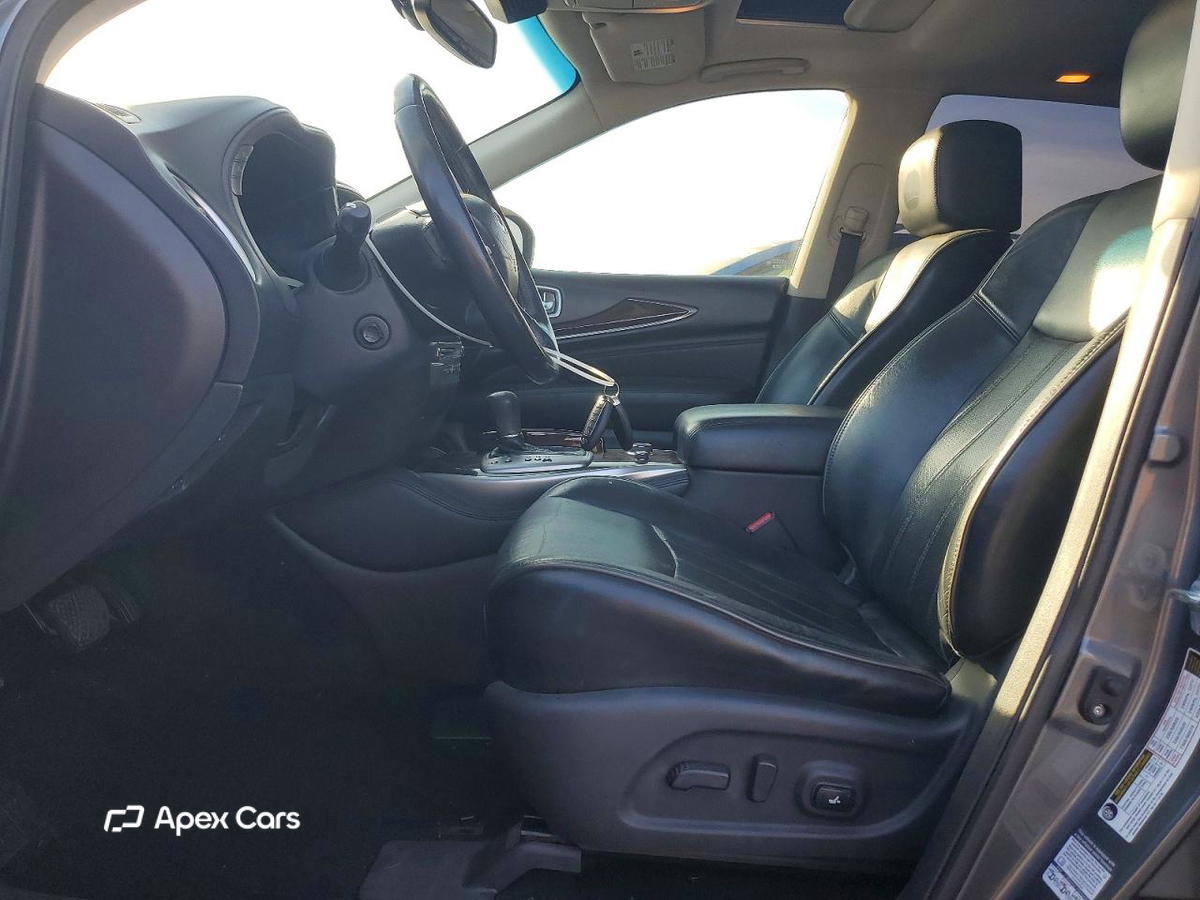 Infiniti Q60 2015